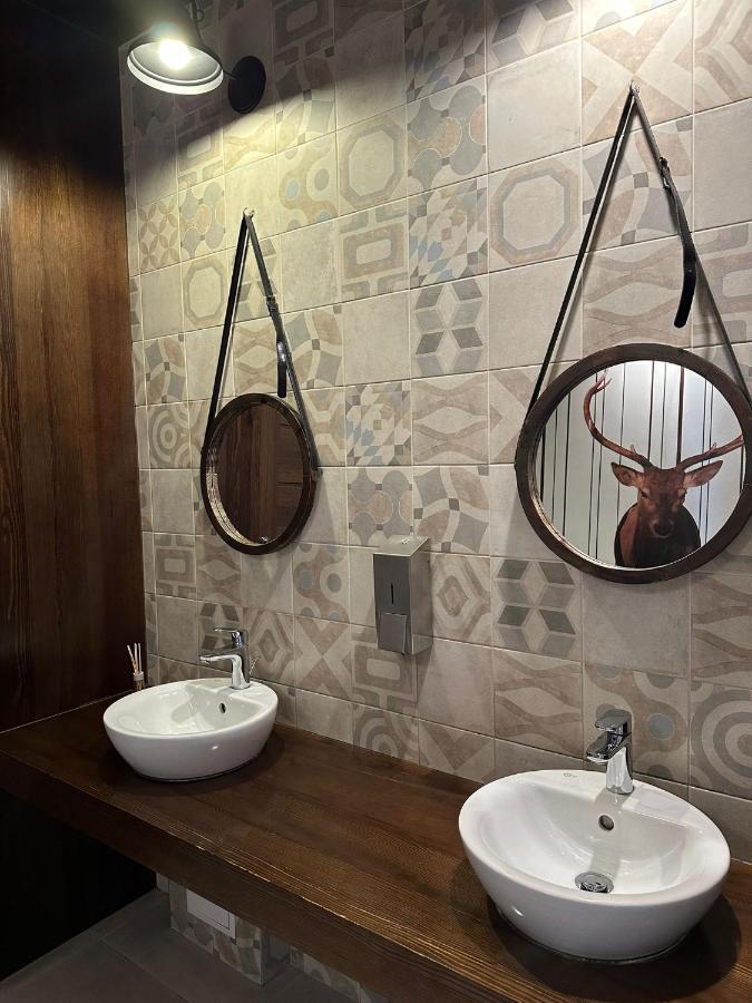 Hotel Kresowianka コニン エクステリア 写真