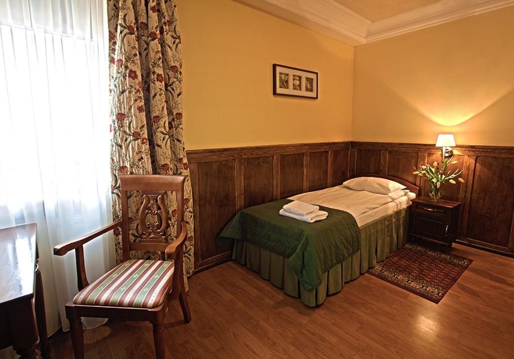 Hotel Kresowianka コニン 部屋 写真